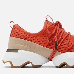 Sorel Womens Kinetic™ Impact Lace Sneaker size 9.5